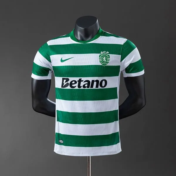 Camiseta de fútbol Sporting CP 2025/26 LOCAL MANGA CORTA VERSION JUGADOR